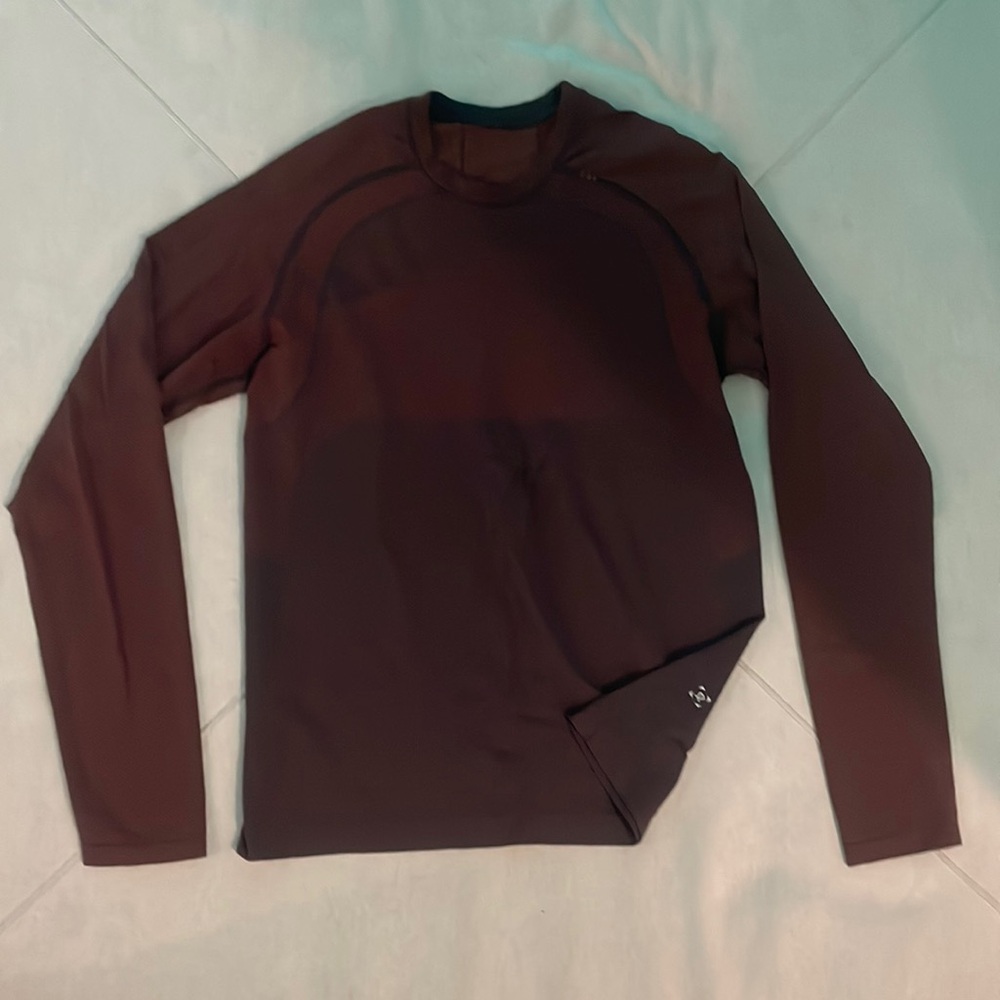 Lululemon Metal Vent Tech Longsleeve